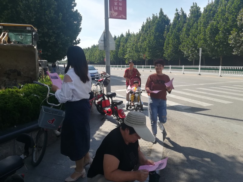 创新党建 | 我校第三党支部：提升居民道德素养，助力文明城市创建！