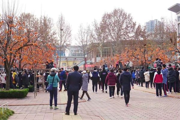 柿子节 | 一勤天下无难事，笃志报国正当时！