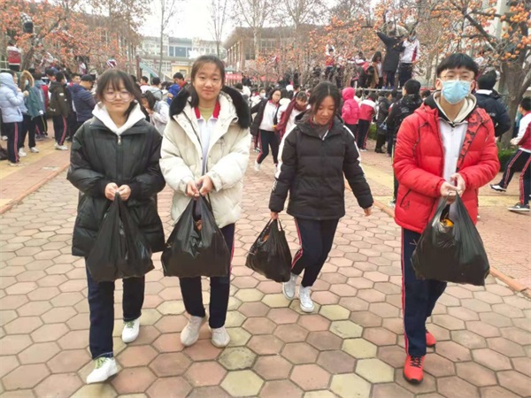 柿子节 | 一勤天下无难事，笃志报国正当时！