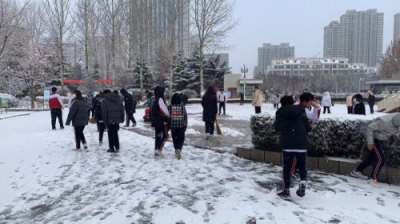校园文化 | 漫天玉蝶飞，雪后文中别样美！
