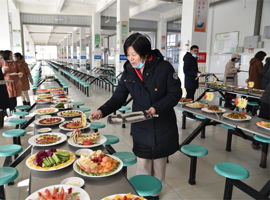 多彩校园 | 我校美食节:打造特色美食,共赴味蕾盛宴!