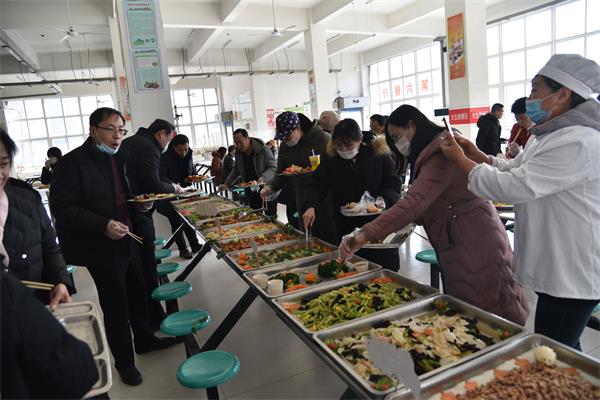 多彩校园 | 我校美食节:打造特色美食,共赴味蕾盛宴!