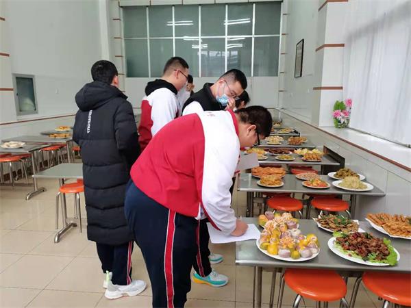 多彩校园 | 我校美食节:打造特色美食,共赴味蕾盛宴!