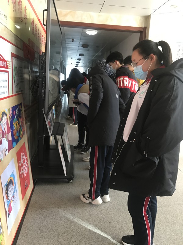 多元育人 | 我校书画展：丹青吐彩文山秀，翰墨传情学子心！