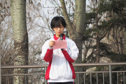 昌邑市文山中学开展“青春志愿行•奉献新时代”学雷锋志愿服务活动！