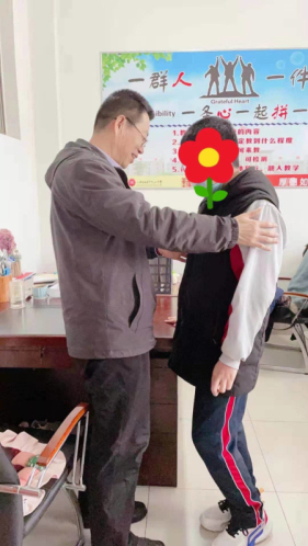 惠民服务 | 丹心一片献桃李，大爱点亮前行路！