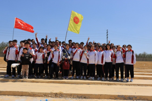多彩课程 | 青春逐梦跟党走，远足励志少年时！