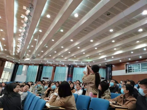 教研动态 | 潍坊市初中数学领军人才集训班在我校开班！