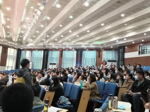 教研动态 | 潍坊市初中数学领军人才集训班在我校开班！