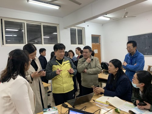 教研动态 | 潍坊市初中数学领军人才集训班在我校开班！
