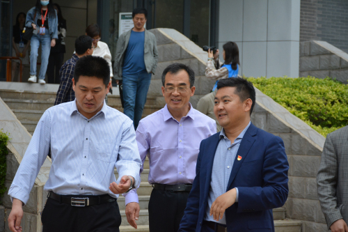 外出学习 | 我校参加2021年中学校长走进山东青年政治学院活动！
