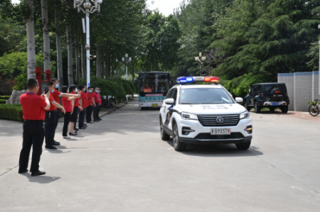 助力高考 警徽闪耀 | 你只管乘风破浪，我为你保驾护航！