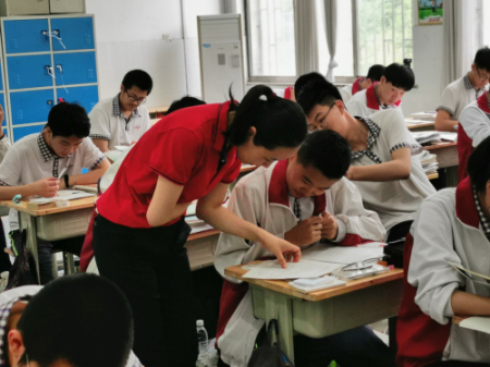 毕业季 | 此去深情相送,盼归来仍是少年!