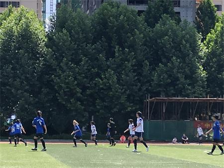 文山中学女足夺得潍坊市亚军