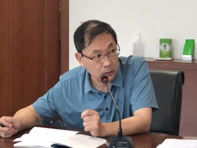 我校召开食品安全工作培训会议！