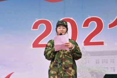 引桥教育 | 少年戎装,凌云气势撼山河!