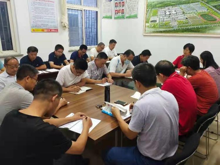 家校共育携手行，秋雨绵绵入人心——昌邑市文山初中“教育惠民服务区走访”活动