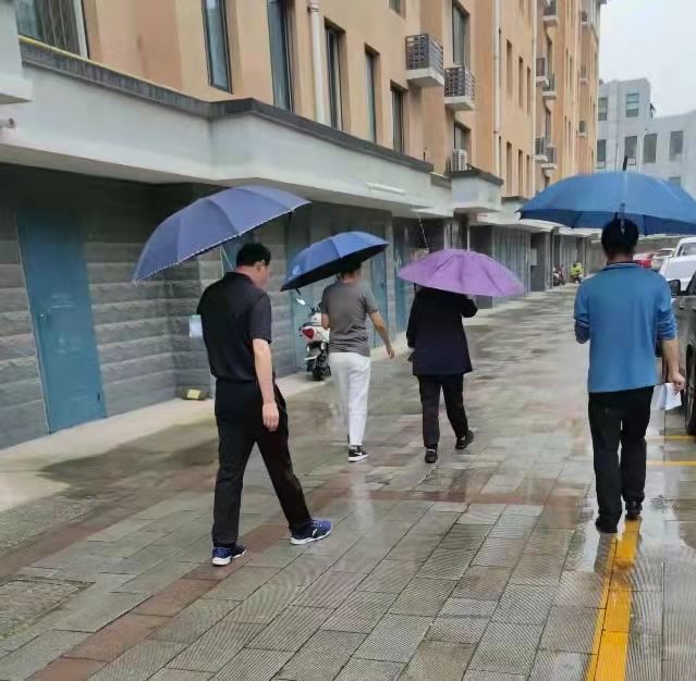家校共育携手行，秋雨绵绵入人心——昌邑市文山初中“教育惠民服务区走访”活动