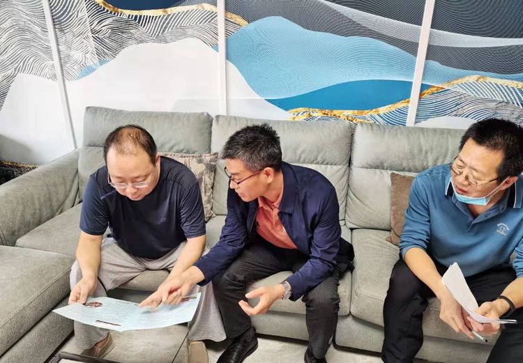 家校共育携手行，秋雨绵绵入人心——昌邑市文山初中“教育惠民服务区走访”活动