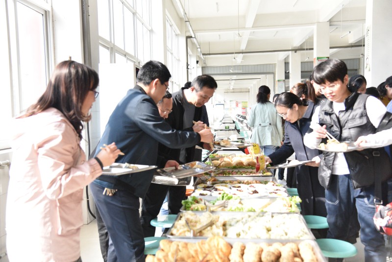 美食节 | 昌邑市文山中学:开启美好“食”刻,将“光盘”进行到底!